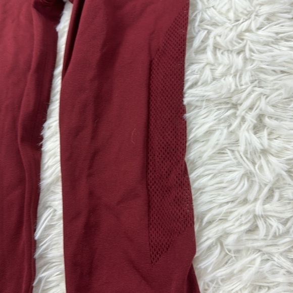 Lululemon Reveal 7/8 Tight Deep Rouge - Picture 3 of 6